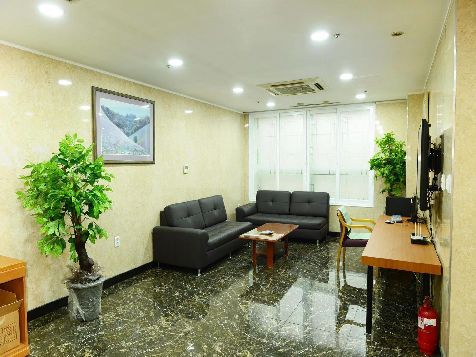 Daeyang Hotel Kōyō Exteriör bild